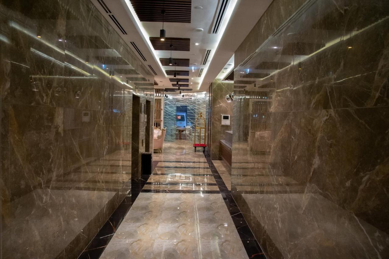 Garden City Hotel Dubai Exterior photo