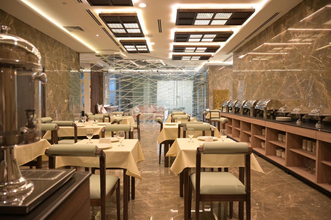 Garden City Hotel Dubai Exterior photo